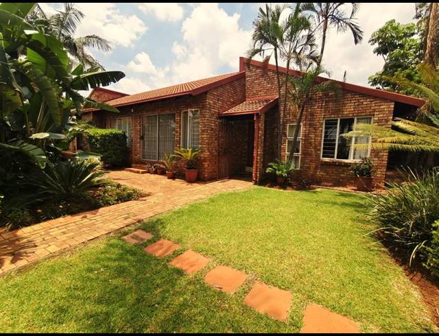 4 BEDROOM HOUSE FOR SALE IN MONTANA PARK